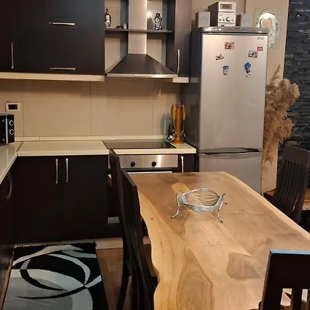 Zajo Apartamet Rruga 1maji
